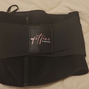 Waist trainer